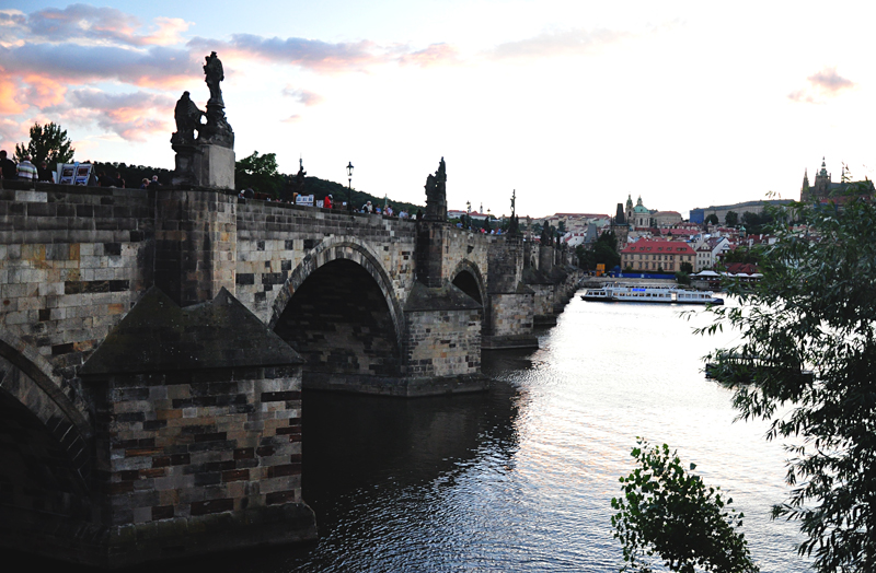Most Karola Praga