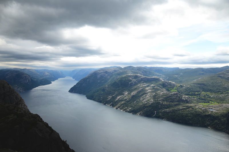 co zobaczyć na preikestolen