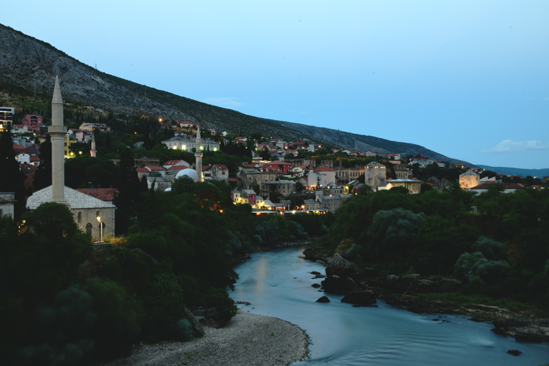 wieczor mostar