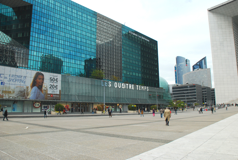 La defense Paryż