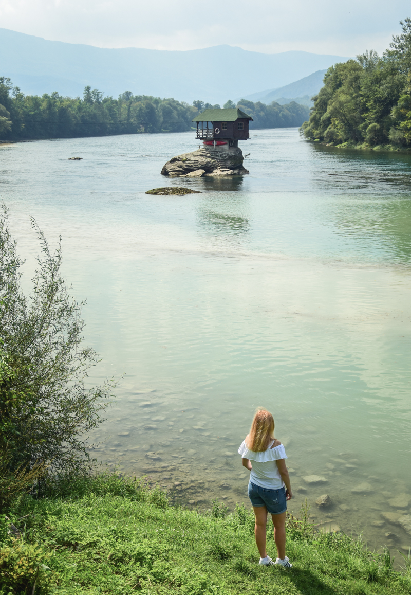 dom na rzece Drina
