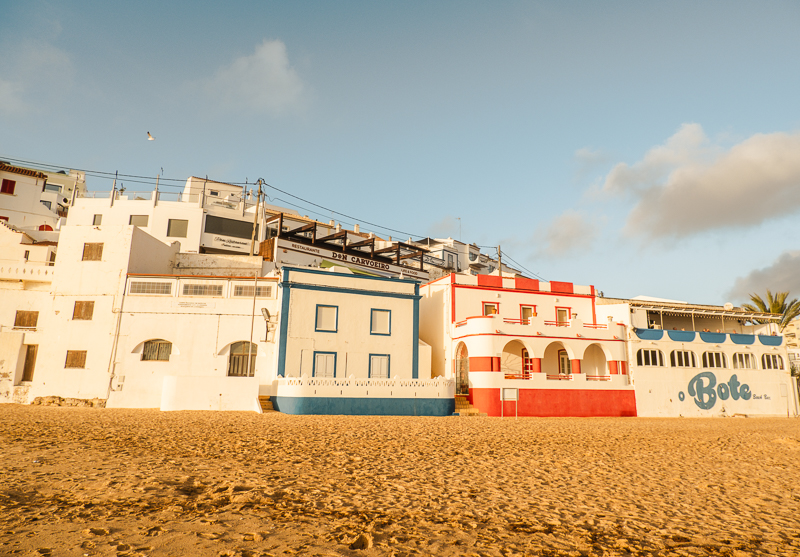 Domy na plaży w Carvoeiro