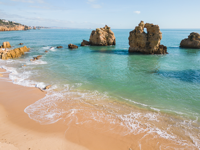 Praia dos Arrifes