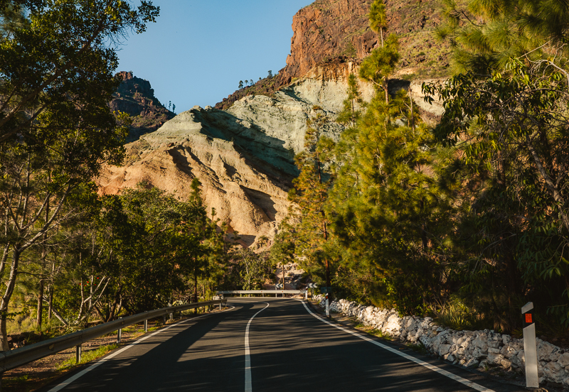 Wielobarwne skały wulkaniczne Los Azulejos, Gran Canaria